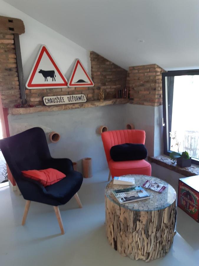 Atelier Natur'L Les Ronzieres Saint-Paul-d'Uzore Ngoại thất bức ảnh